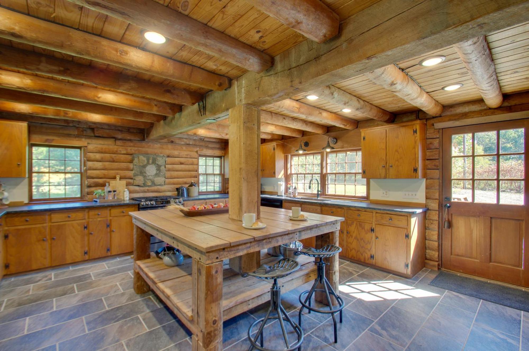 Cozy Log Cabin Getaway With Fire Pit And 3 Acres! Ruckersville 外观 照片